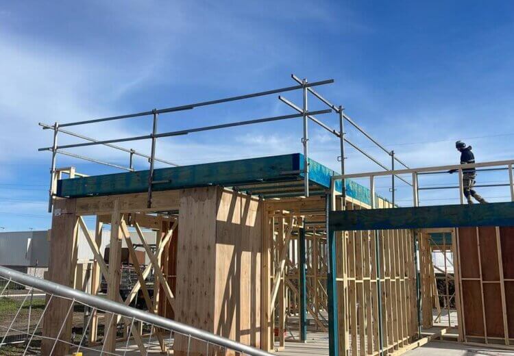 FIRST FLOOR EDGE PROTECTION