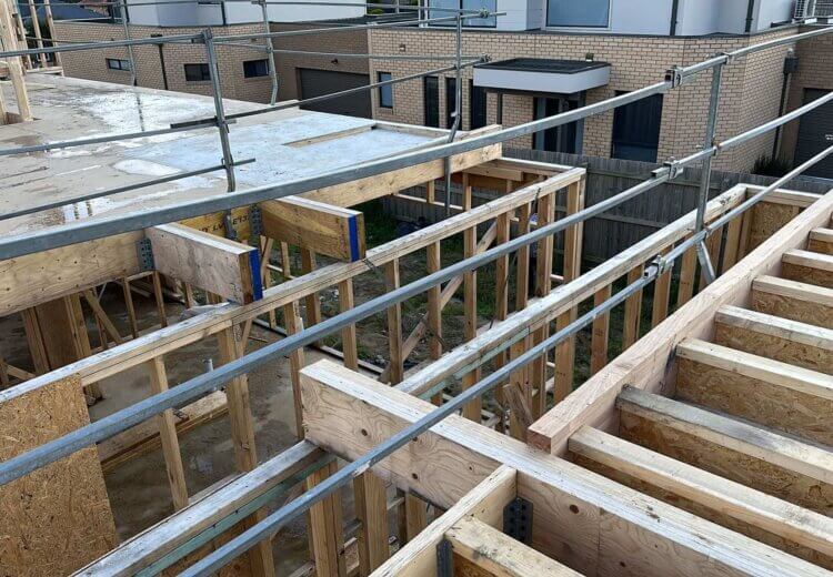 FIRST FLOOR EDGE PROTECTION