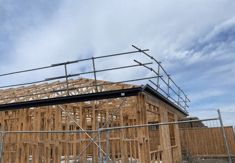 SINGLE STORY GUARD RAIL